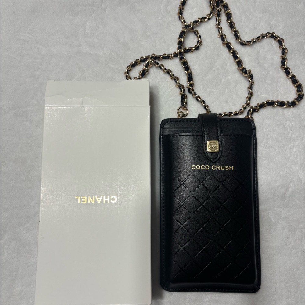 GWP CHANEL Black Quilted Phone Holder with Chain